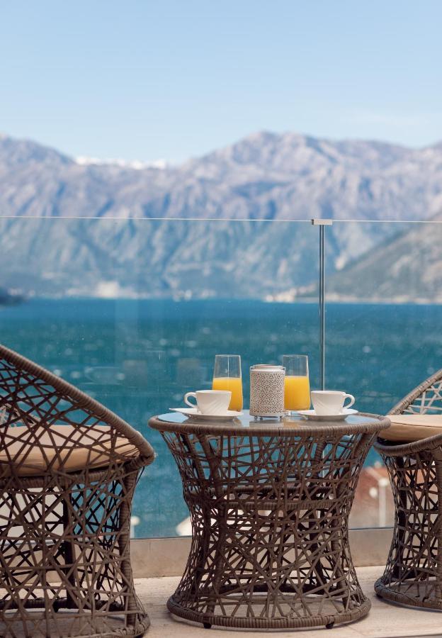 Bonintro Lux Apartment Kotor Eksteriør bilde