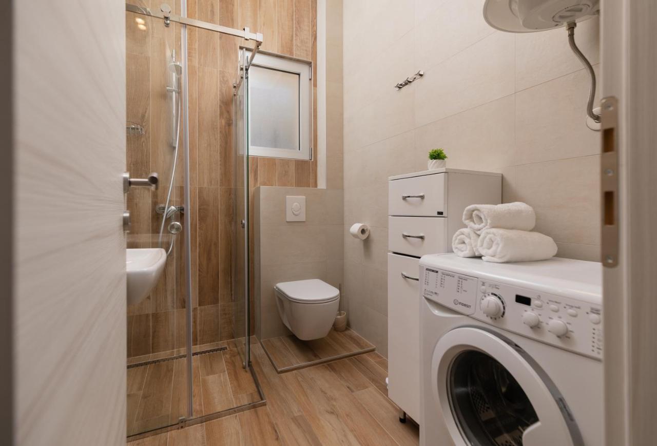Bonintro Lux Apartment Kotor Eksteriør bilde
